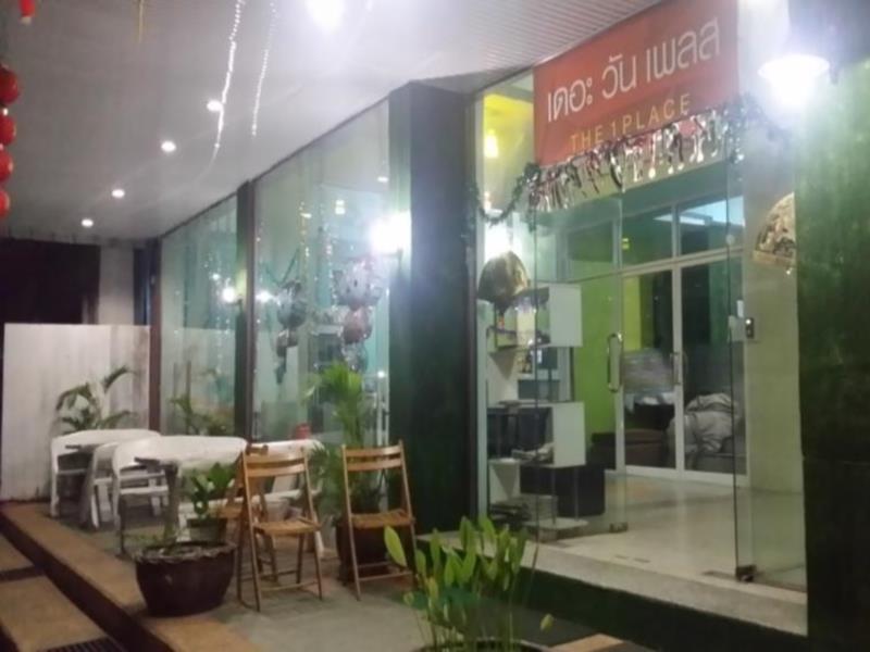 The 1 Place Hat Yai Bagian luar foto